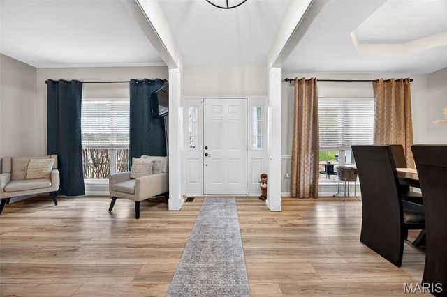 1317 AUBURN HILLS Drive, St Charles, MO 63304