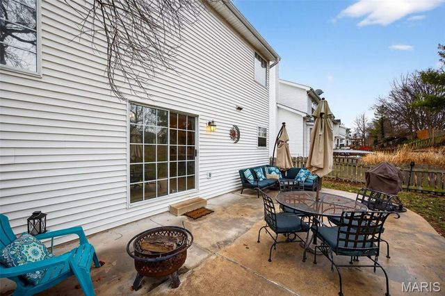 1317 AUBURN HILLS Drive, St Charles, MO 63304