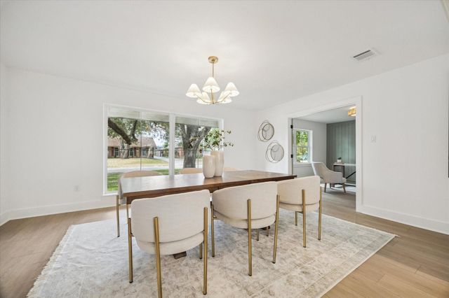 11515 Endicott Lane, Houston, TX 77035
