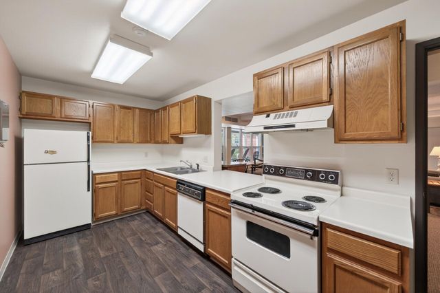 720 3rd Avenue NE 312, Minneapolis, MN 55413