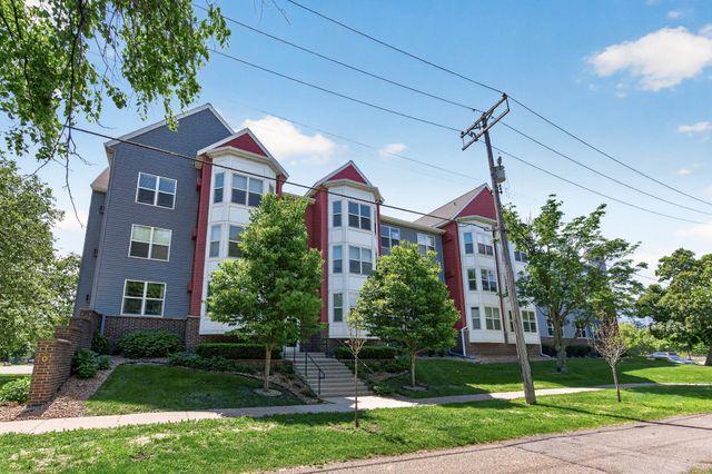 720 3rd Avenue NE 312, Minneapolis, MN 55413