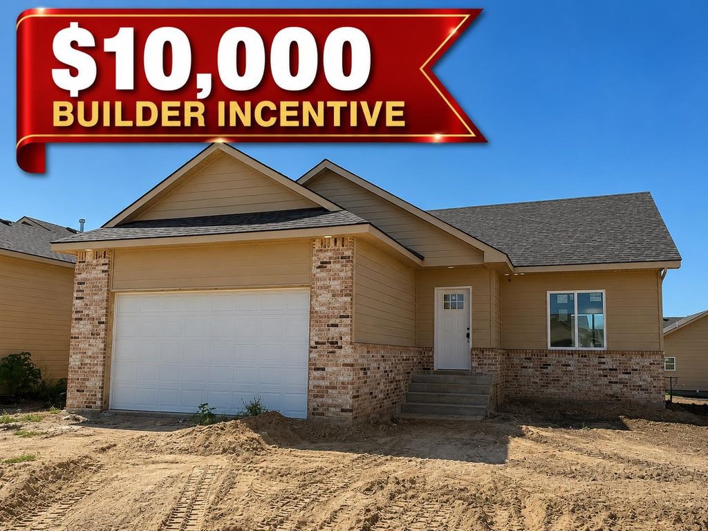 8973 E Joshua St, Bel Aire, KS 67226