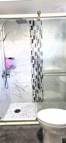 5769 NW 99th Ave, Doral, FL 33178