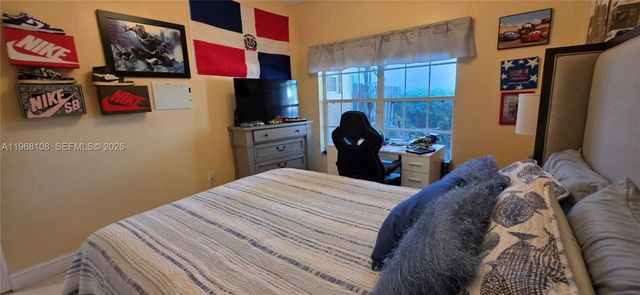 5769 NW 99th Ave, Doral, FL 33178