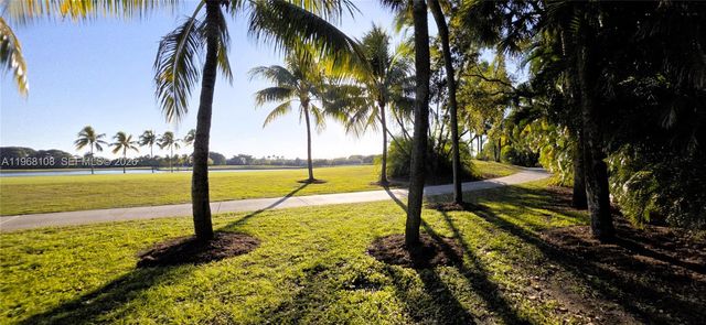 5769 NW 99th Ave, Doral, FL 33178