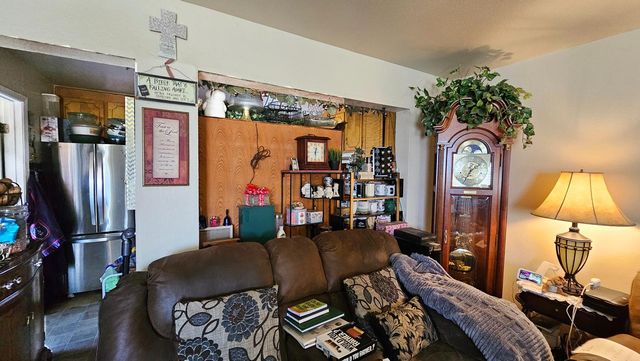 807 O Street, Firebaugh, CA 93622