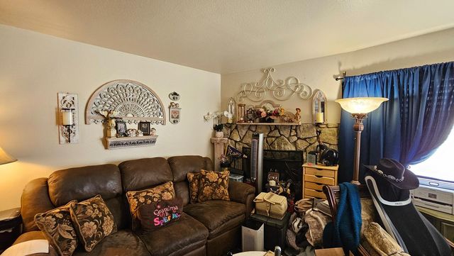 807 O Street, Firebaugh, CA 93622