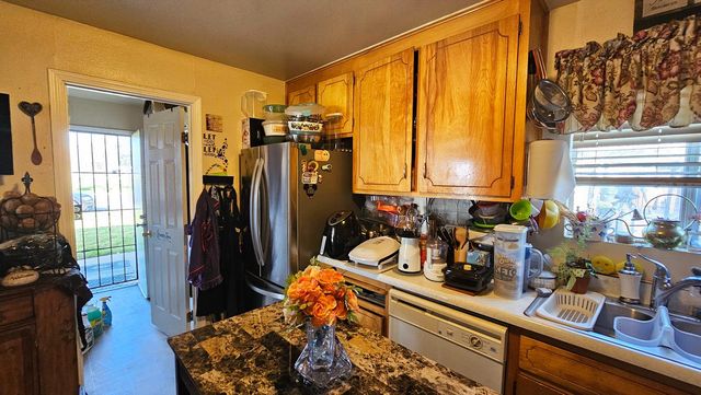 807 O Street, Firebaugh, CA 93622