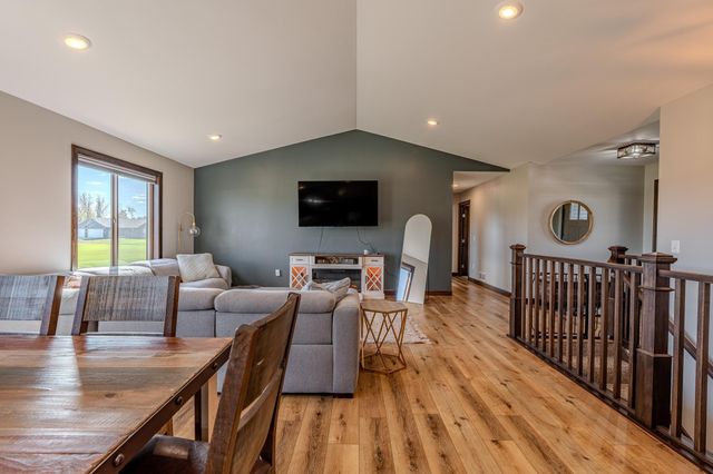 4715 Dixie Lane SW, Alexandria, MN 56308