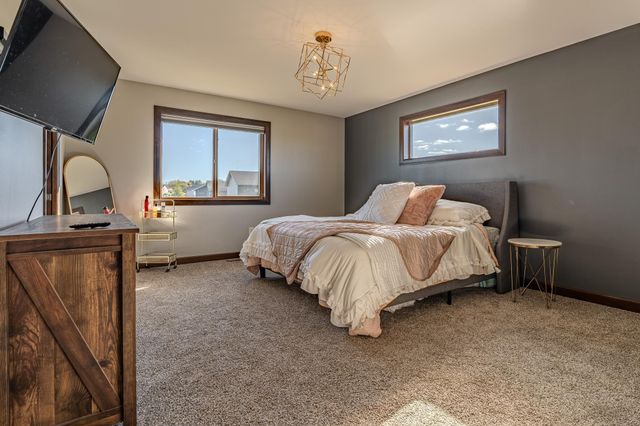 4715 Dixie Lane SW, Alexandria, MN 56308