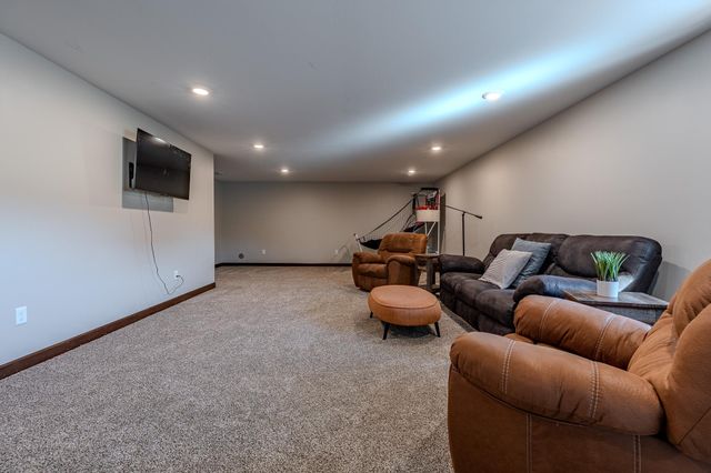 4715 Dixie Lane SW, Alexandria, MN 56308