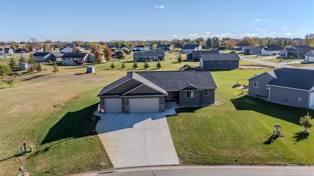 4715 Dixie Lane SW, Alexandria, MN 56308