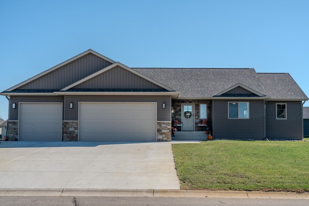 4715 Dixie Lane SW, Alexandria, MN 56308
