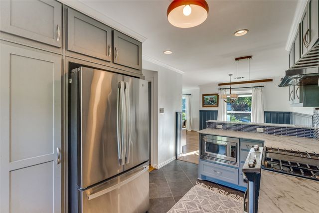 508 Hambrick Road, Dallas, TX 75218