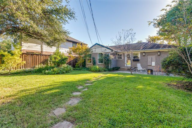 508 Hambrick Road, Dallas, TX 75218