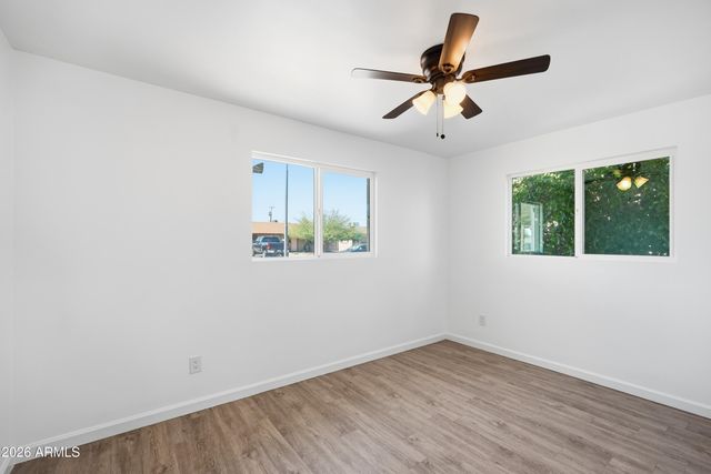 11108 W MISSOURI Avenue, Youngtown, AZ 85363