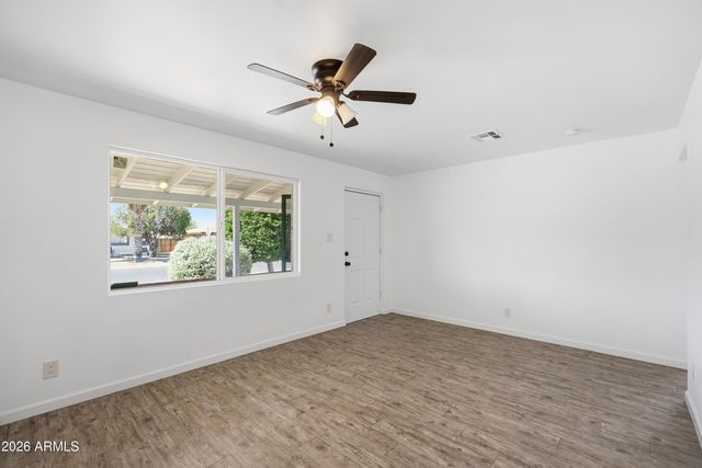 11108 W MISSOURI Avenue, Youngtown, AZ 85363
