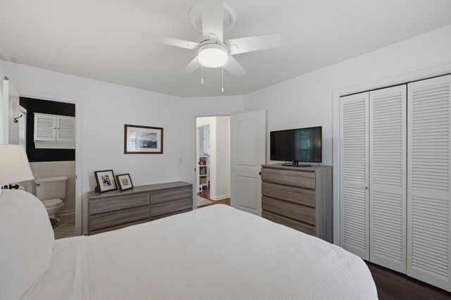 717 Harpeth Bend Dr, Nashville, TN 37221
