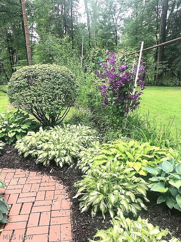 6958 Chapel Hill Drive, Brecksville, OH 44141