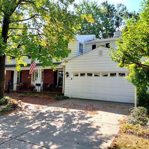 6958 Chapel Hill Drive, Brecksville, OH 44141