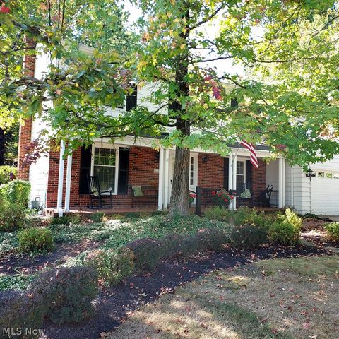 6958 Chapel Hill Drive, Brecksville, OH 44141