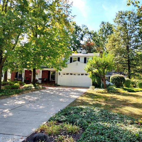 6958 Chapel Hill Drive, Brecksville, OH 44141