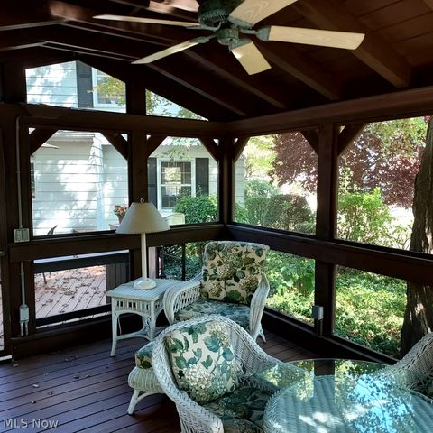 6958 Chapel Hill Drive, Brecksville, OH 44141
