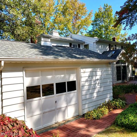6958 Chapel Hill Drive, Brecksville, OH 44141