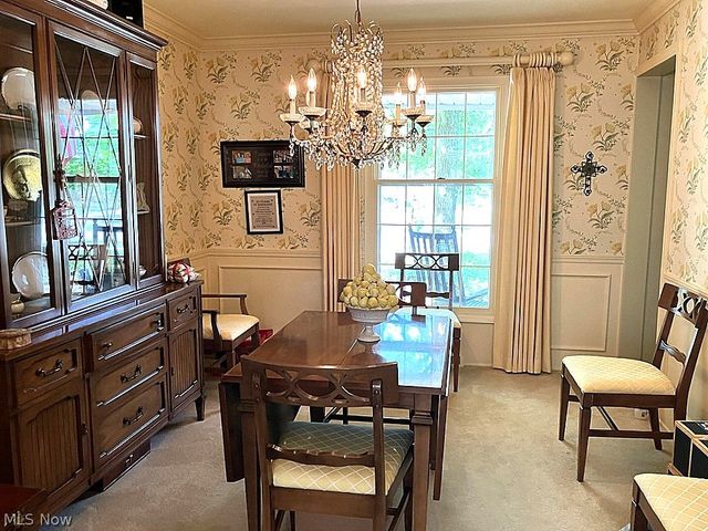 6958 Chapel Hill Drive, Brecksville, OH 44141