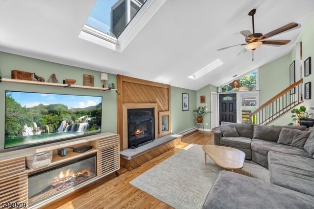 7 Trout Brook Rd, Byram Twp., NJ 07874