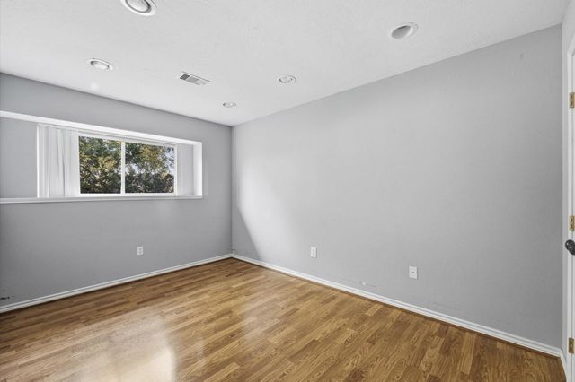 622 Seminole Drive, Kemah, TX 77565