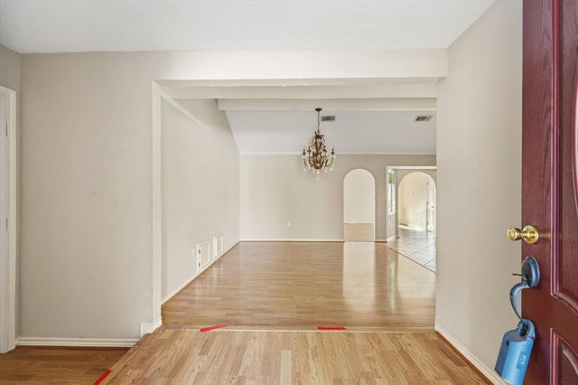 622 Seminole Drive, Kemah, TX 77565