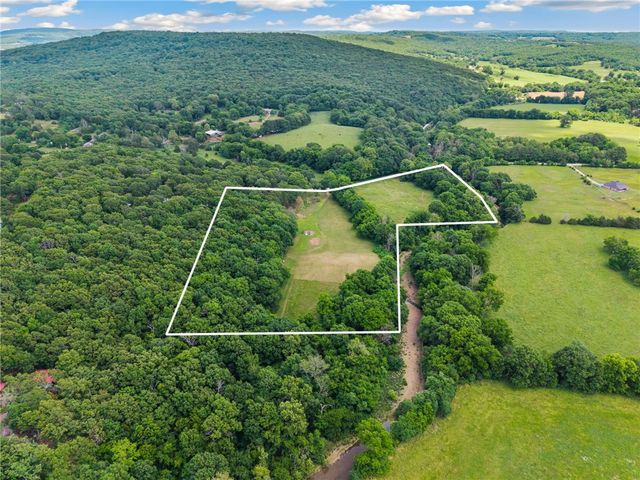 14881 Malico Mountain Road, West Fork, AR 72774