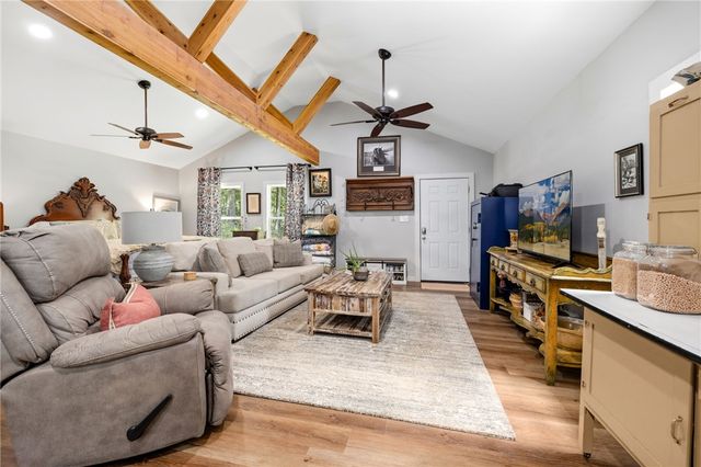 14881 Malico Mountain Road, West Fork, AR 72774