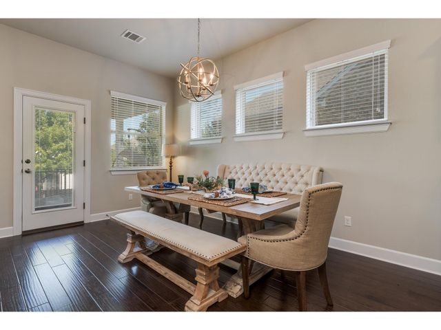 529 Chitalpa ST, Leander, TX 78641