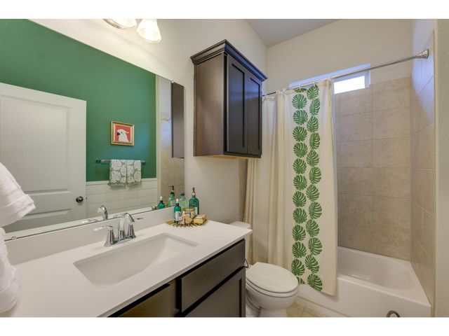 529 Chitalpa ST, Leander, TX 78641