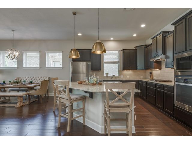 529 Chitalpa ST, Leander, TX 78641