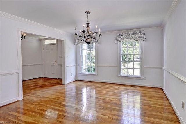105 Thomas Brice, Williamsburg, VA 23185