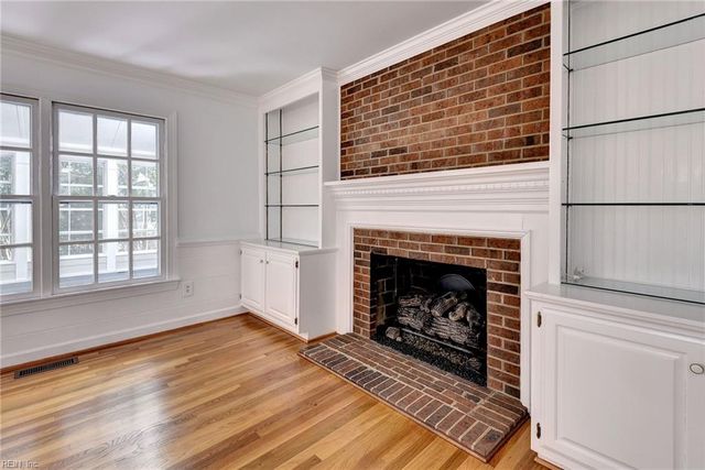 105 Thomas Brice, Williamsburg, VA 23185