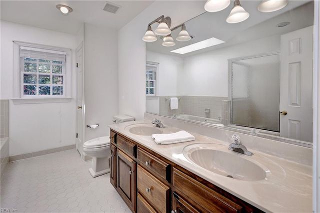 105 Thomas Brice, Williamsburg, VA 23185