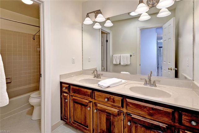 105 Thomas Brice, Williamsburg, VA 23185