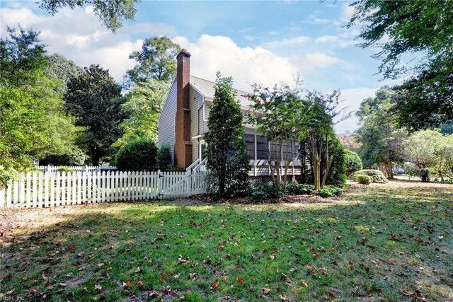 105 Thomas Brice, Williamsburg, VA 23185