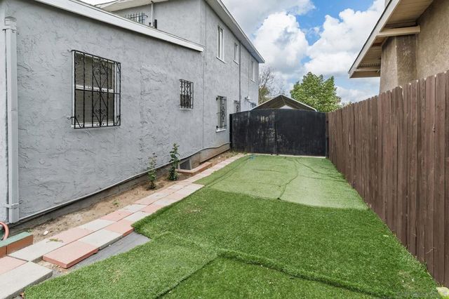 2925 Franklin Ave, San Diego, CA 92113