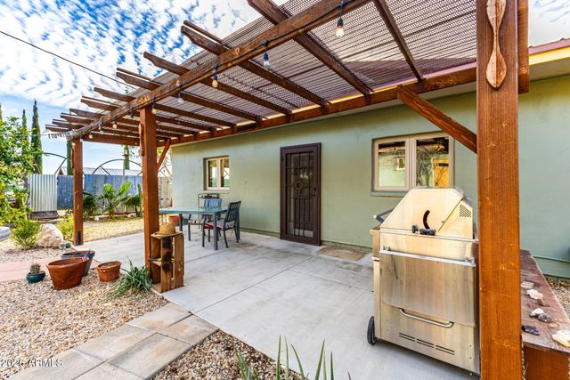 140 N KELLNER Avenue, Superior, AZ 85173