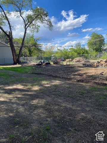 328 S CARBON AVE, Price, UT 84501