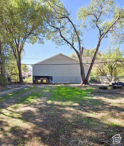 328 S CARBON AVE, Price, UT 84501