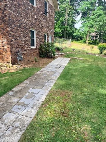 1398 Branchwood Drive, Snellville, GA 30078