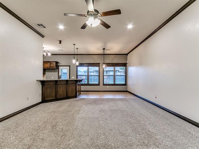 2200 Timber Ridge, Yukon, OK 73099