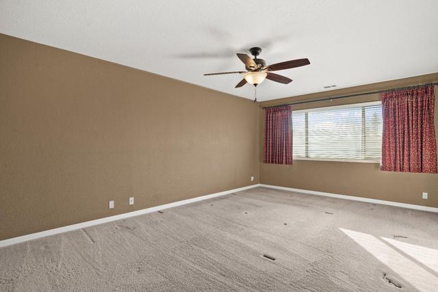 3913 Viader Dr, Modesto, CA 95356