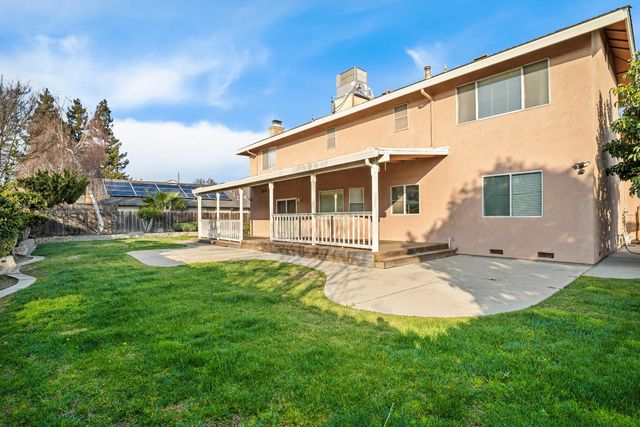 3913 Viader Dr, Modesto, CA 95356